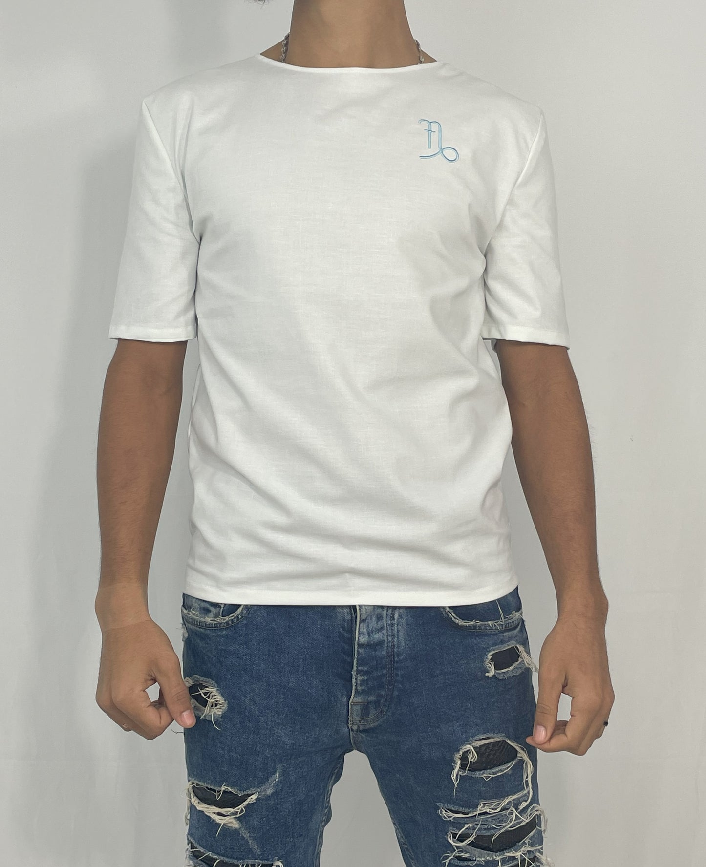 Tee-shirt blanc logo bleu